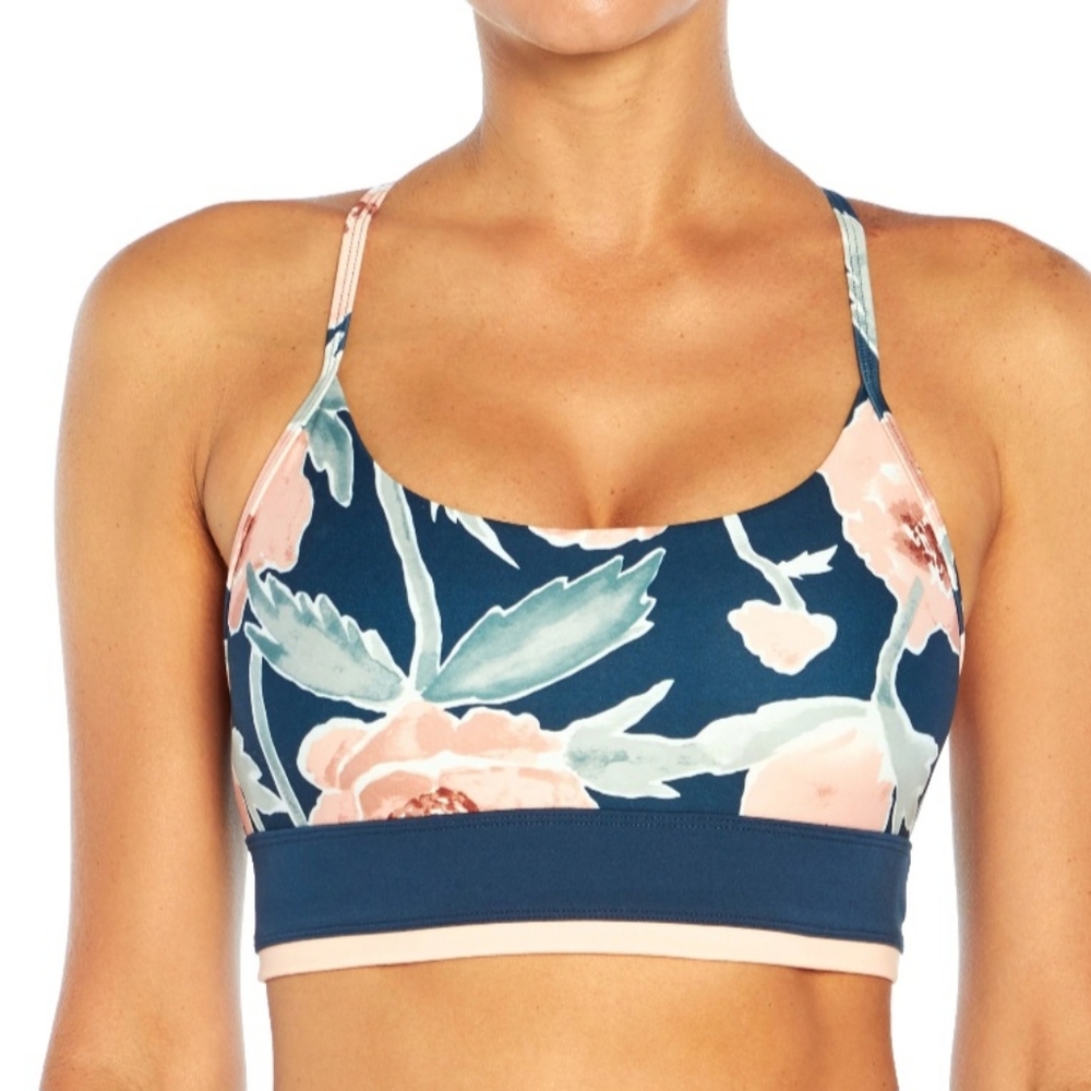 🌷JESSICA SIMPSON BRAND NEW SPORT BRA SIZE M